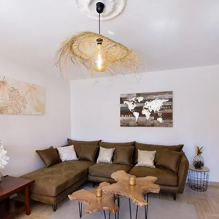Le Riviera ~ Jardin ~ Parking ~ Climatisation Apartment *