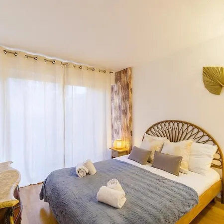 Le Riviera ~ Jardin ~ Parking ~ Climatisation Apartment *