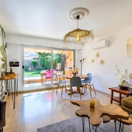 Apartment Le Riviera ~ Jardin ~ Parking ~ Climatisation *